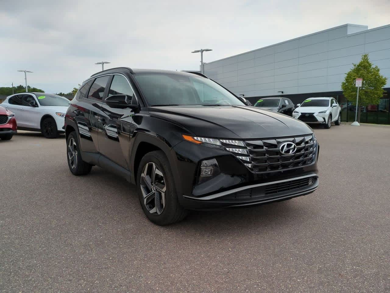 Thumbnail: 2022 Hyundai Tucson - 8