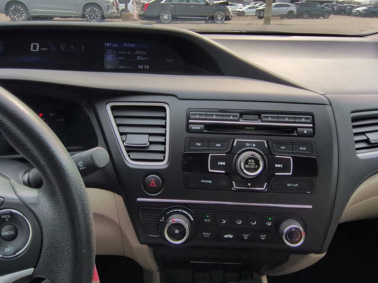 Thumbnail: 2015 Honda Civic - 26