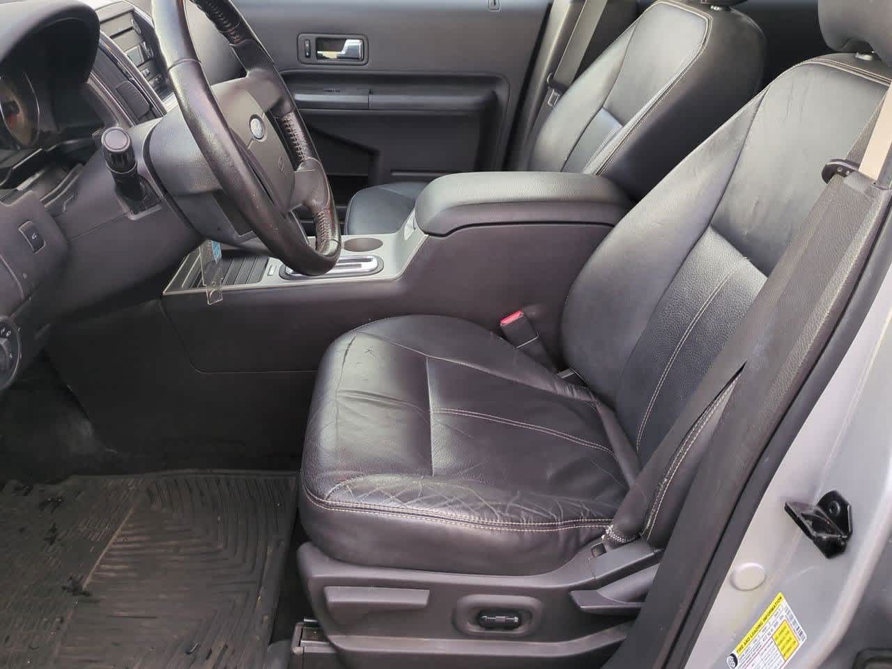 Thumbnail: 2009 Ford Edge - 15