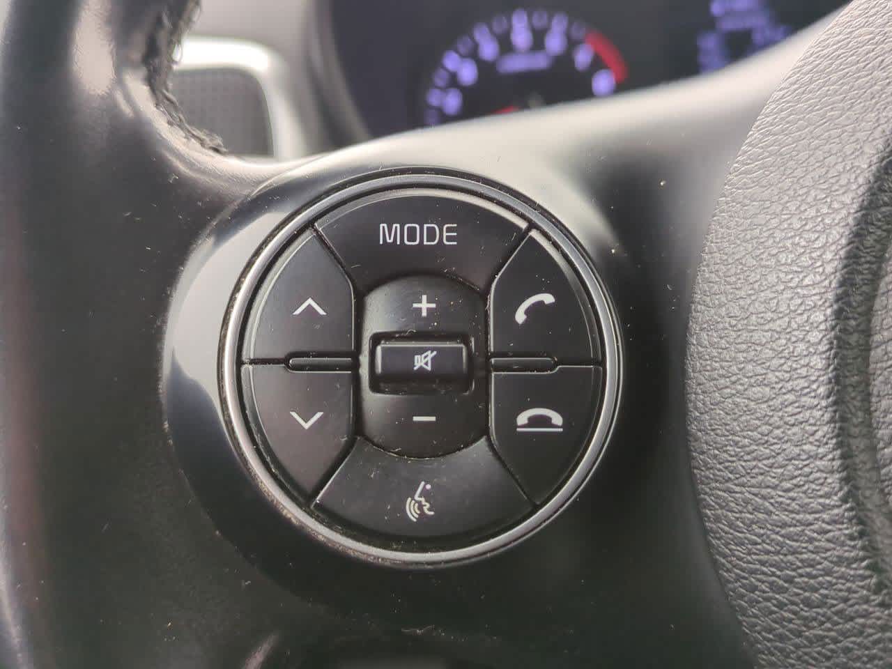 Thumbnail: 2020 Kia Soul - 22