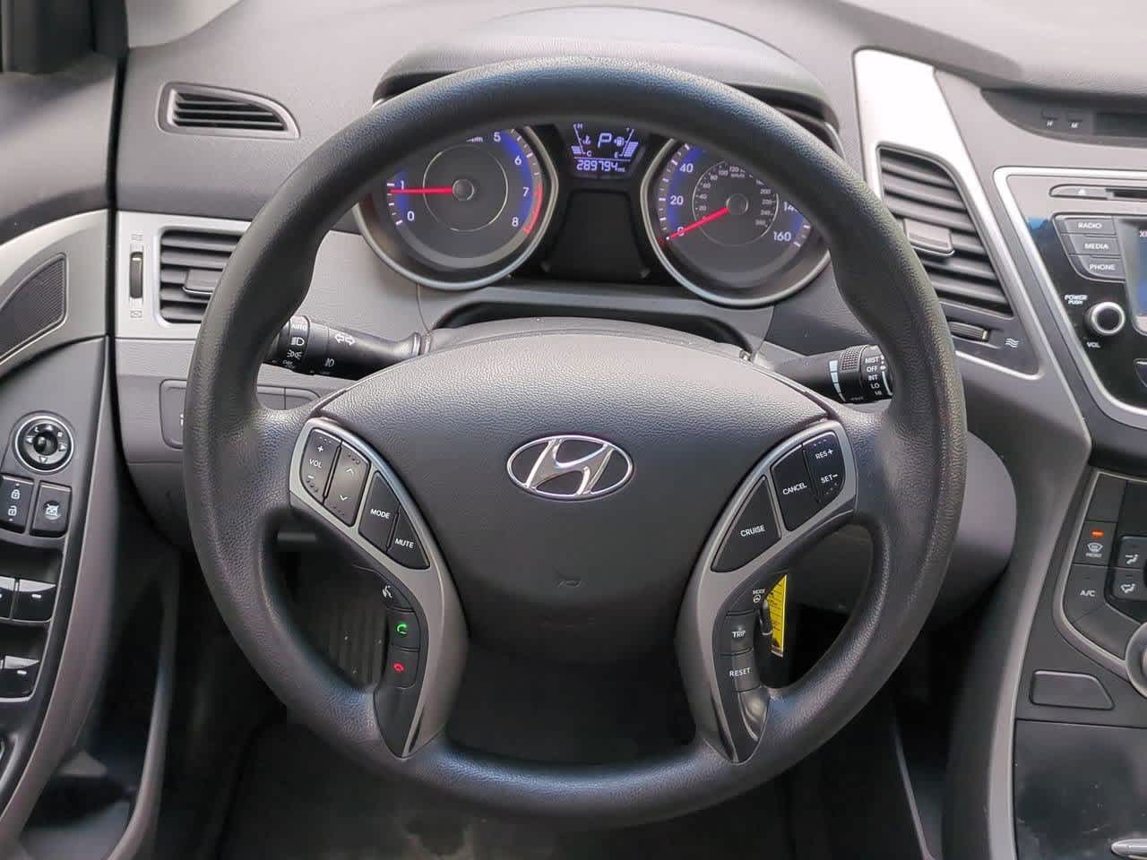 Thumbnail: 2015 Hyundai Elantra - 22