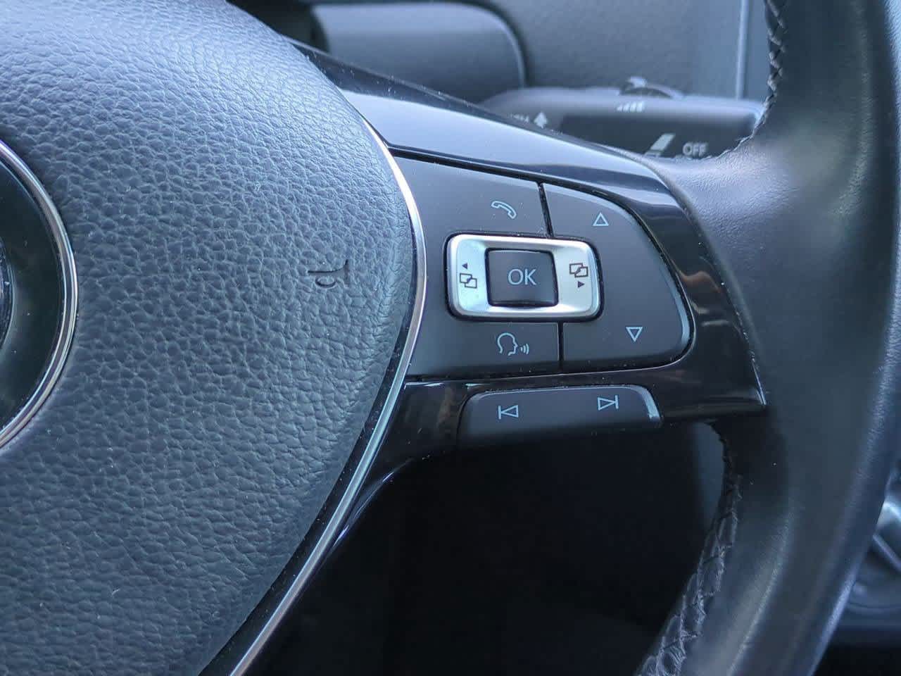 Thumbnail: 2015 Volkswagen Jetta - 25