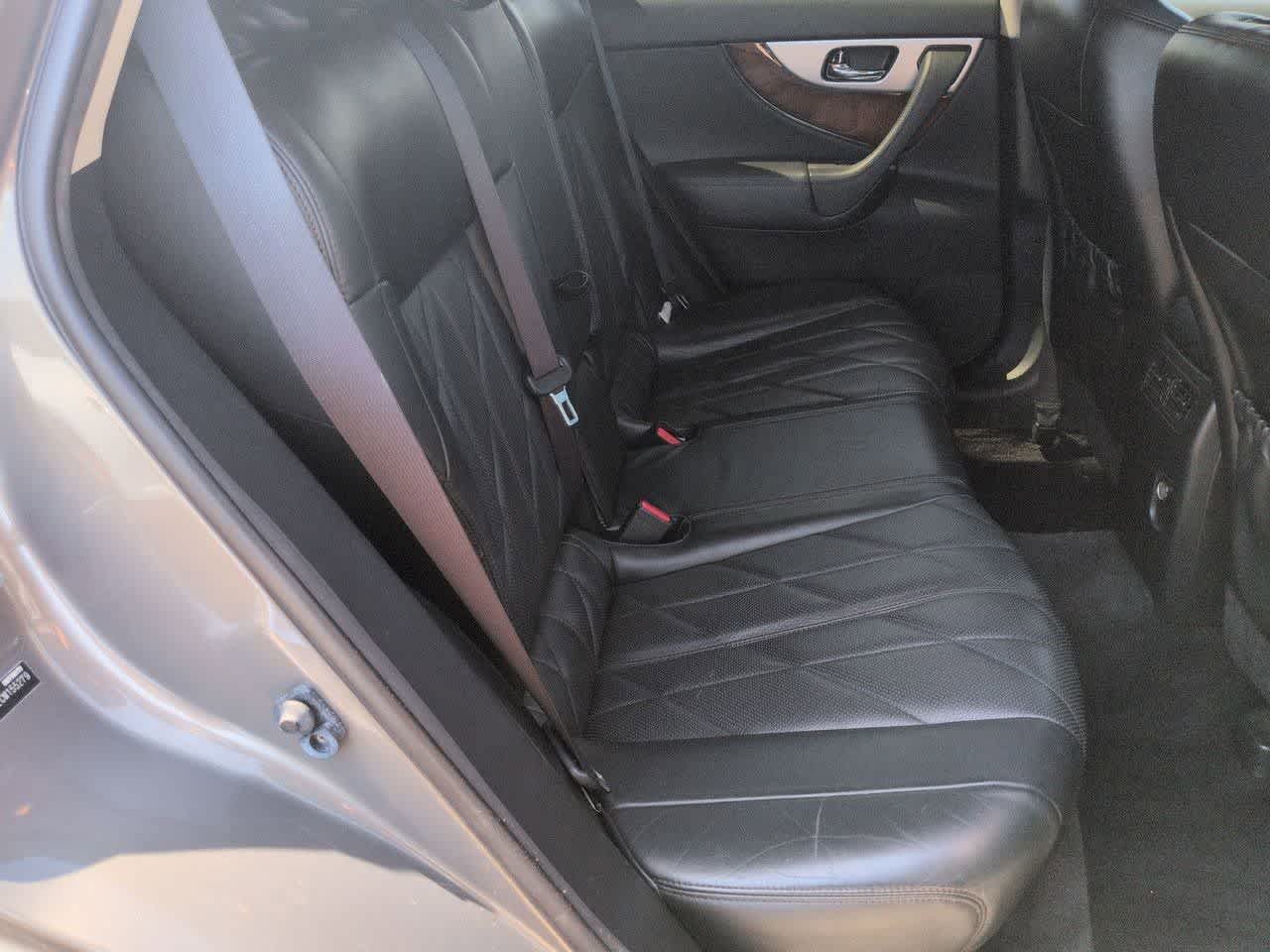 Thumbnail: 2012 INFINITI FX35 - 20