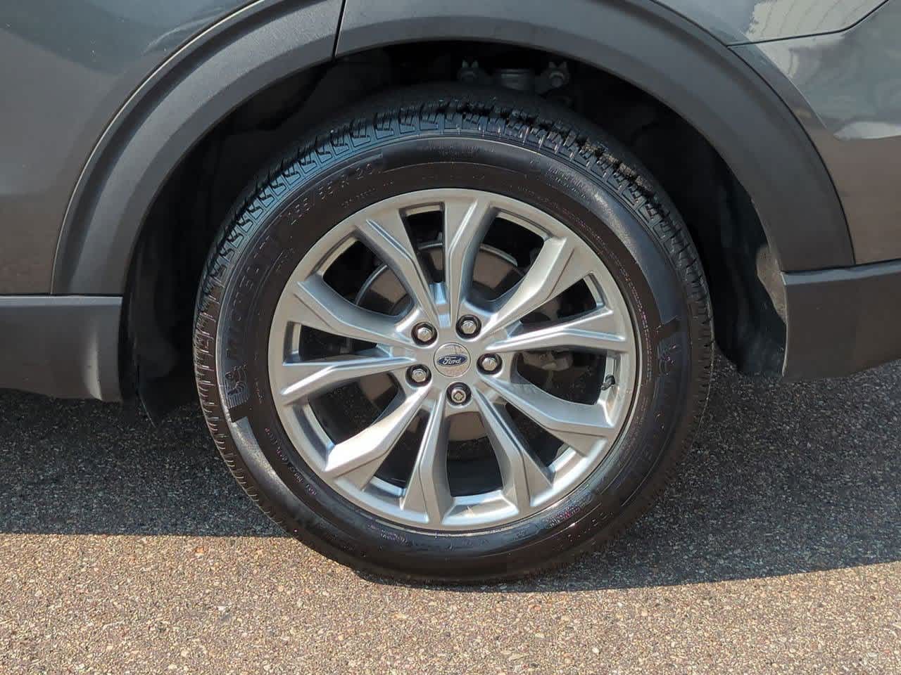 Thumbnail: 2020 Ford Explorer - 13