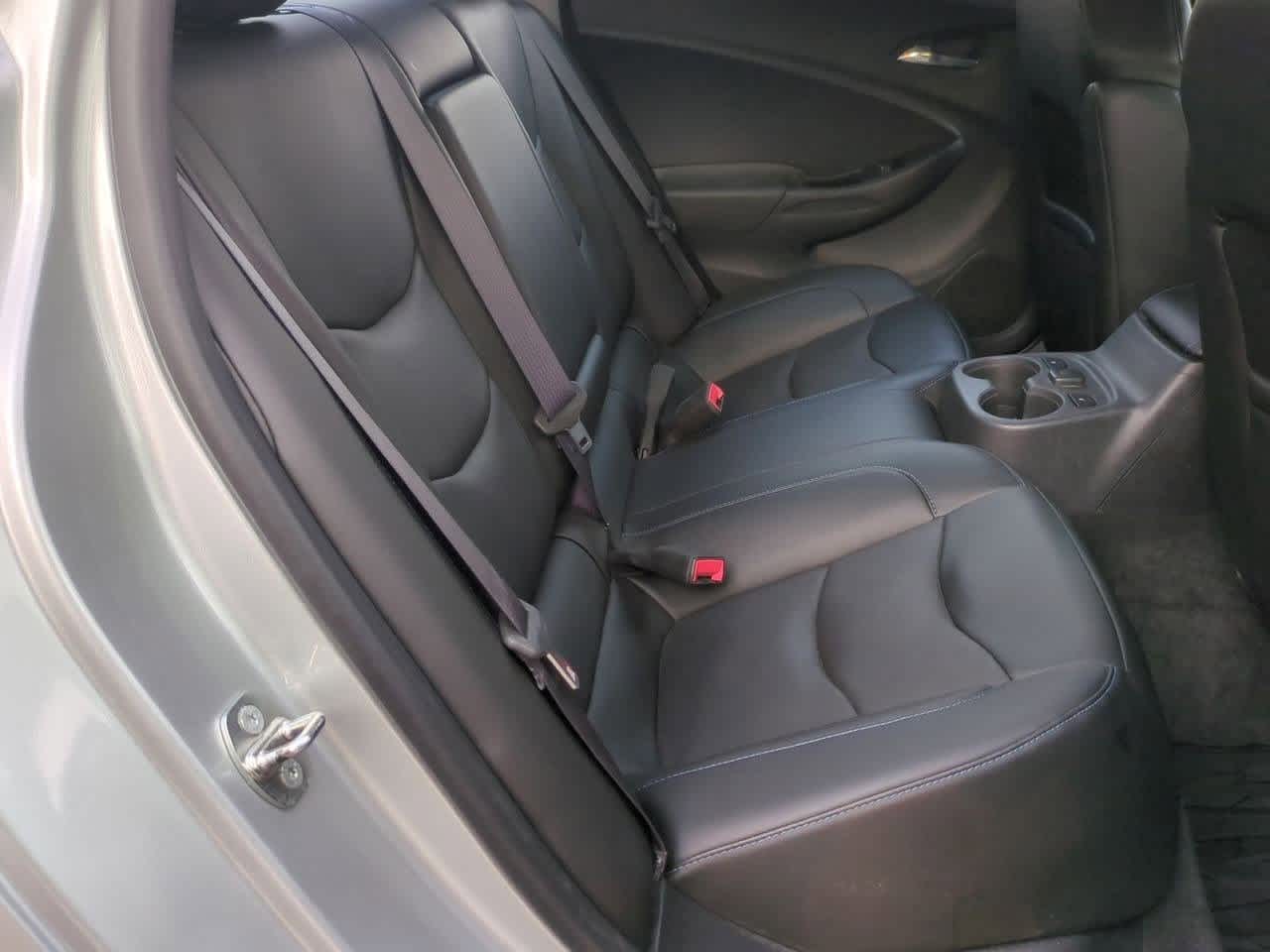 Thumbnail: 2017 Chevrolet Volt - 18
