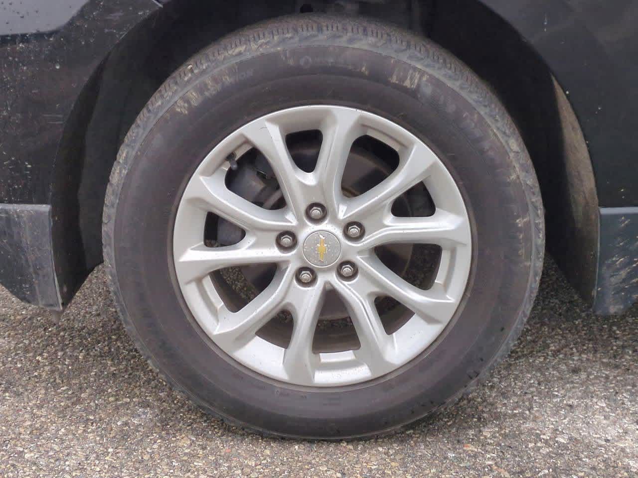 Thumbnail: 2019 Chevrolet Equinox - 13