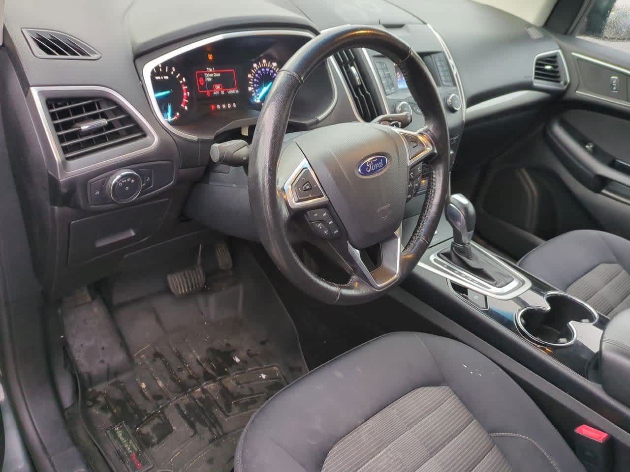 Thumbnail: 2015 Ford Edge - 2