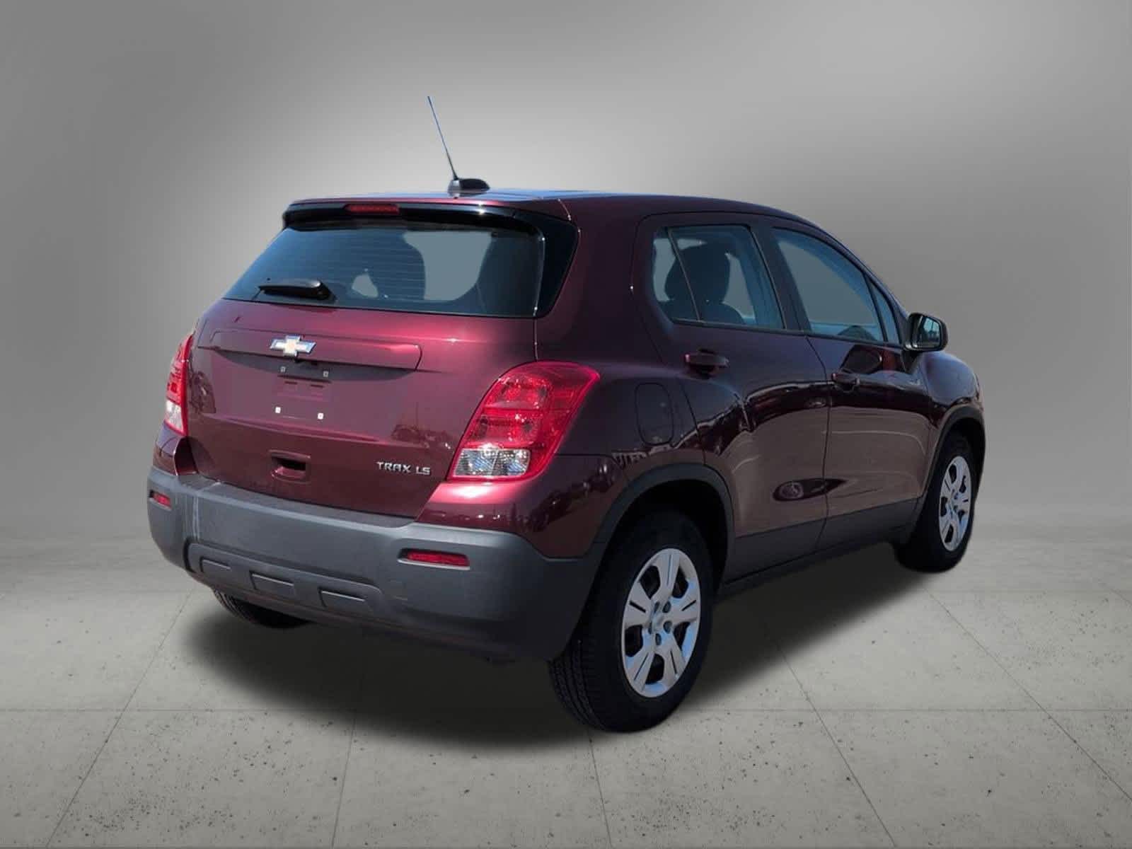 Thumbnail: 2016 Chevrolet Trax - 6