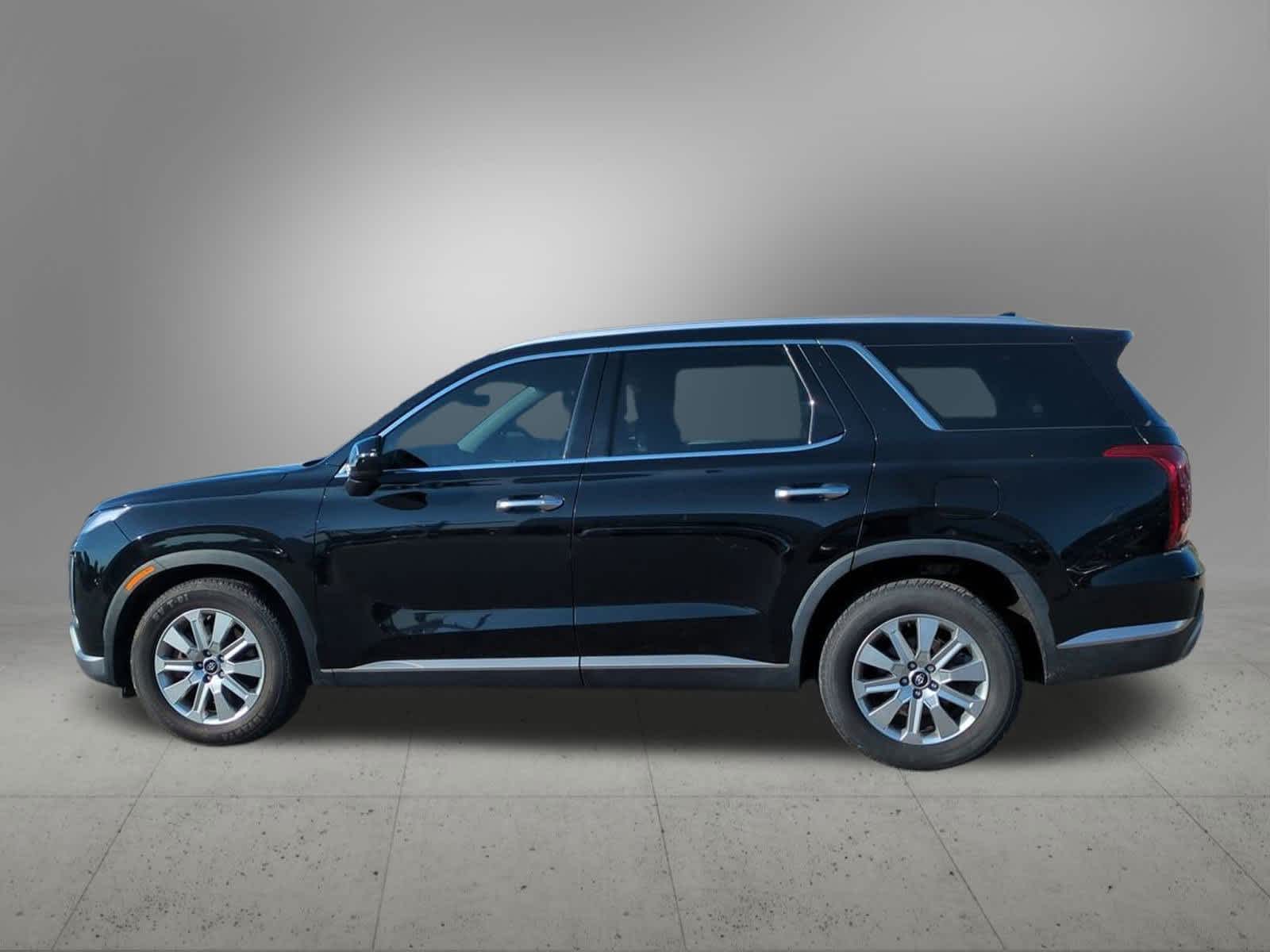 Thumbnail: 2023 Hyundai Palisade - 3