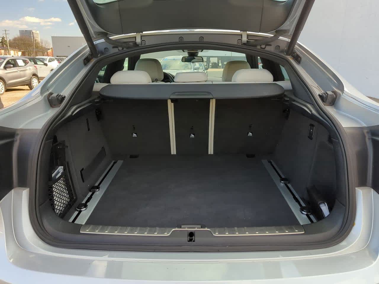 Thumbnail: 2019 BMW X6 - 35