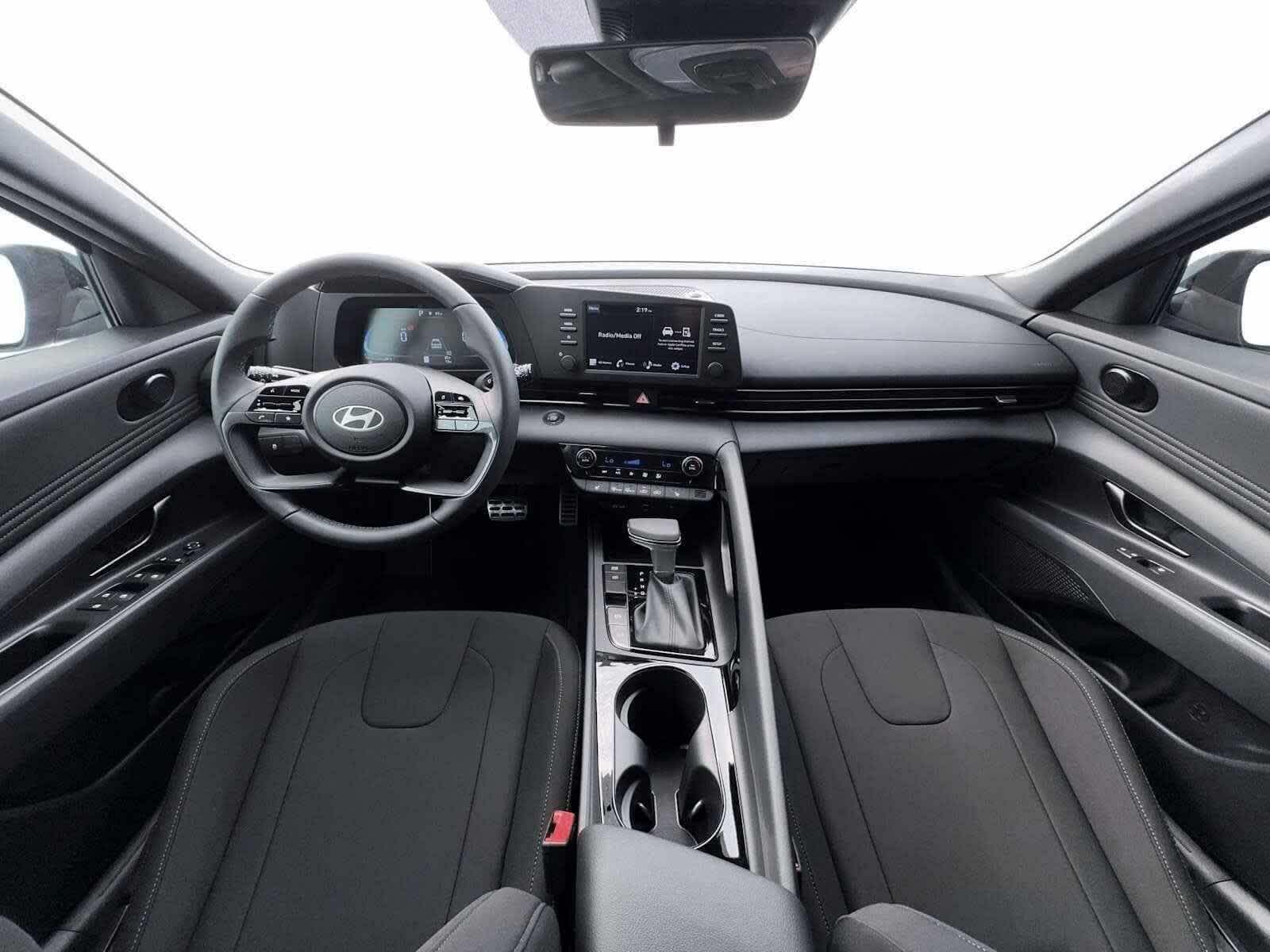 Thumbnail: 2026 Hyundai Elantra - 13