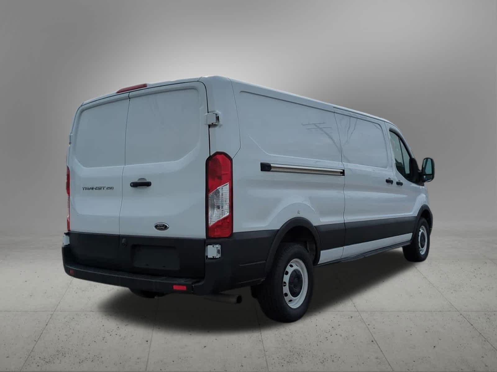 Thumbnail: 2021 Ford Transit Series - 6