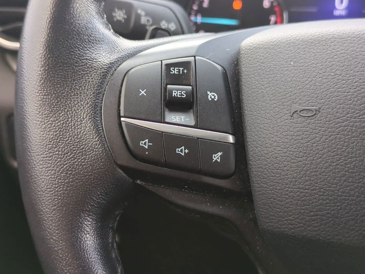 Thumbnail: 2020 Ford Explorer - 22