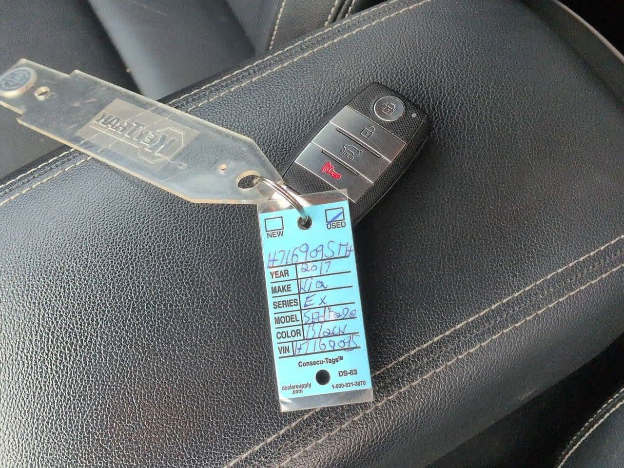 Thumbnail: 2017 Kia Sportage - 33