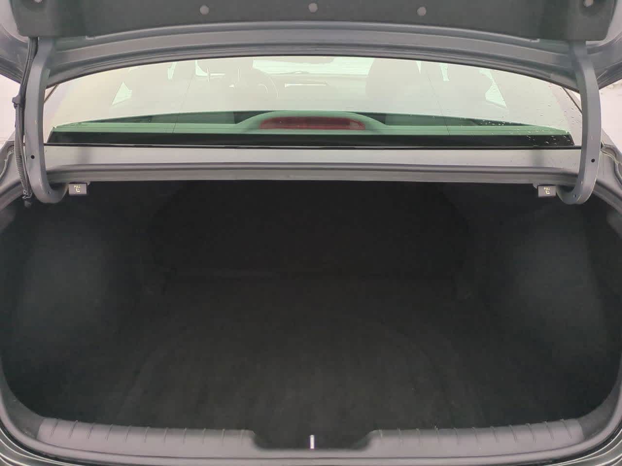 Thumbnail: 2024 Hyundai Elantra - 32