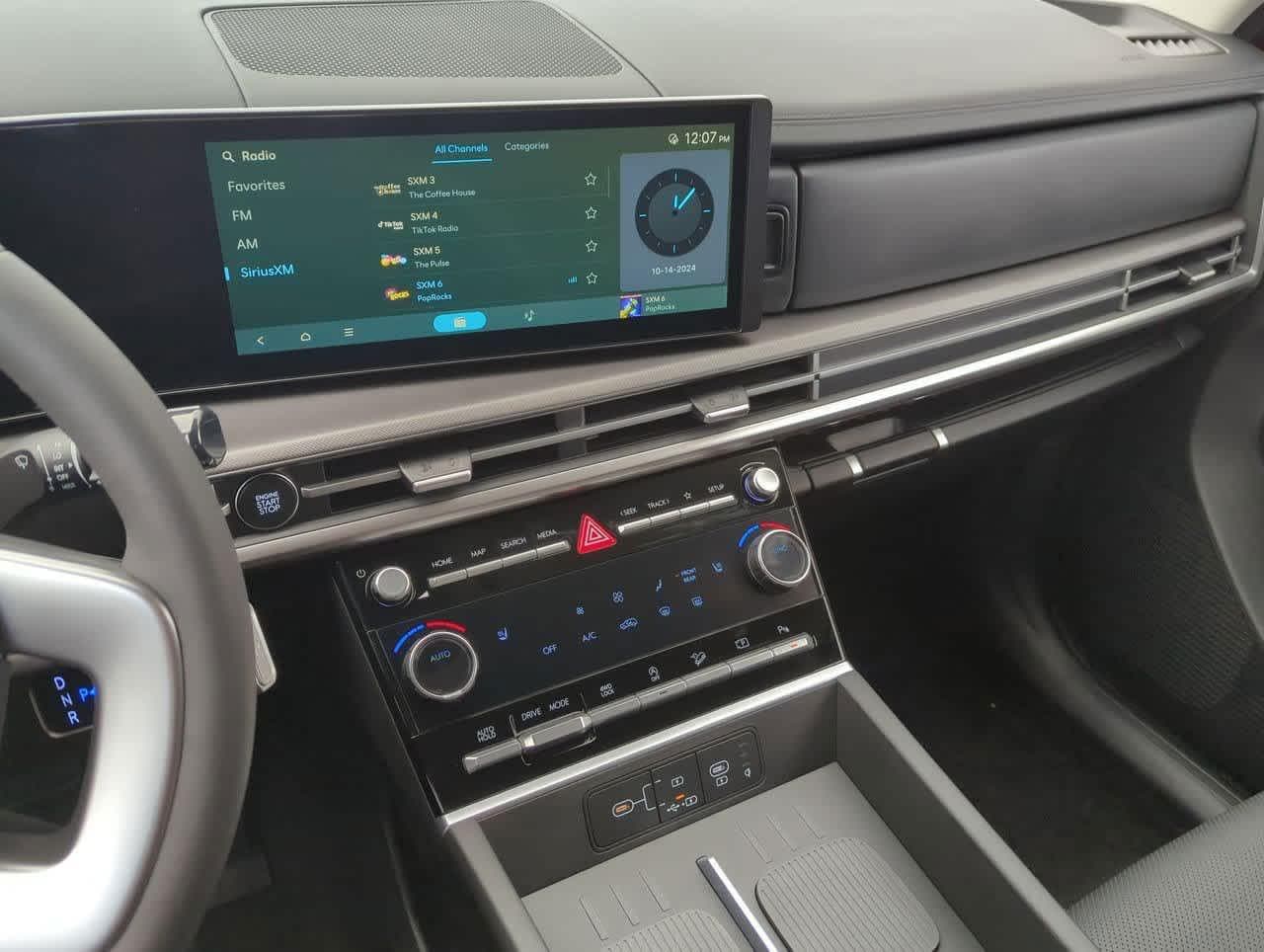 Thumbnail: 2025 Hyundai Santa Fe - 25