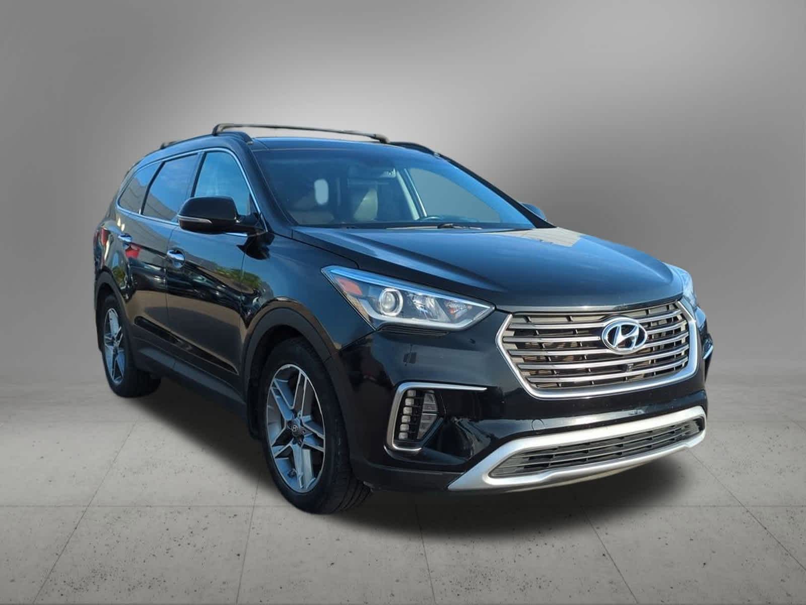 Thumbnail: 2017 Hyundai Santa Fe - 8