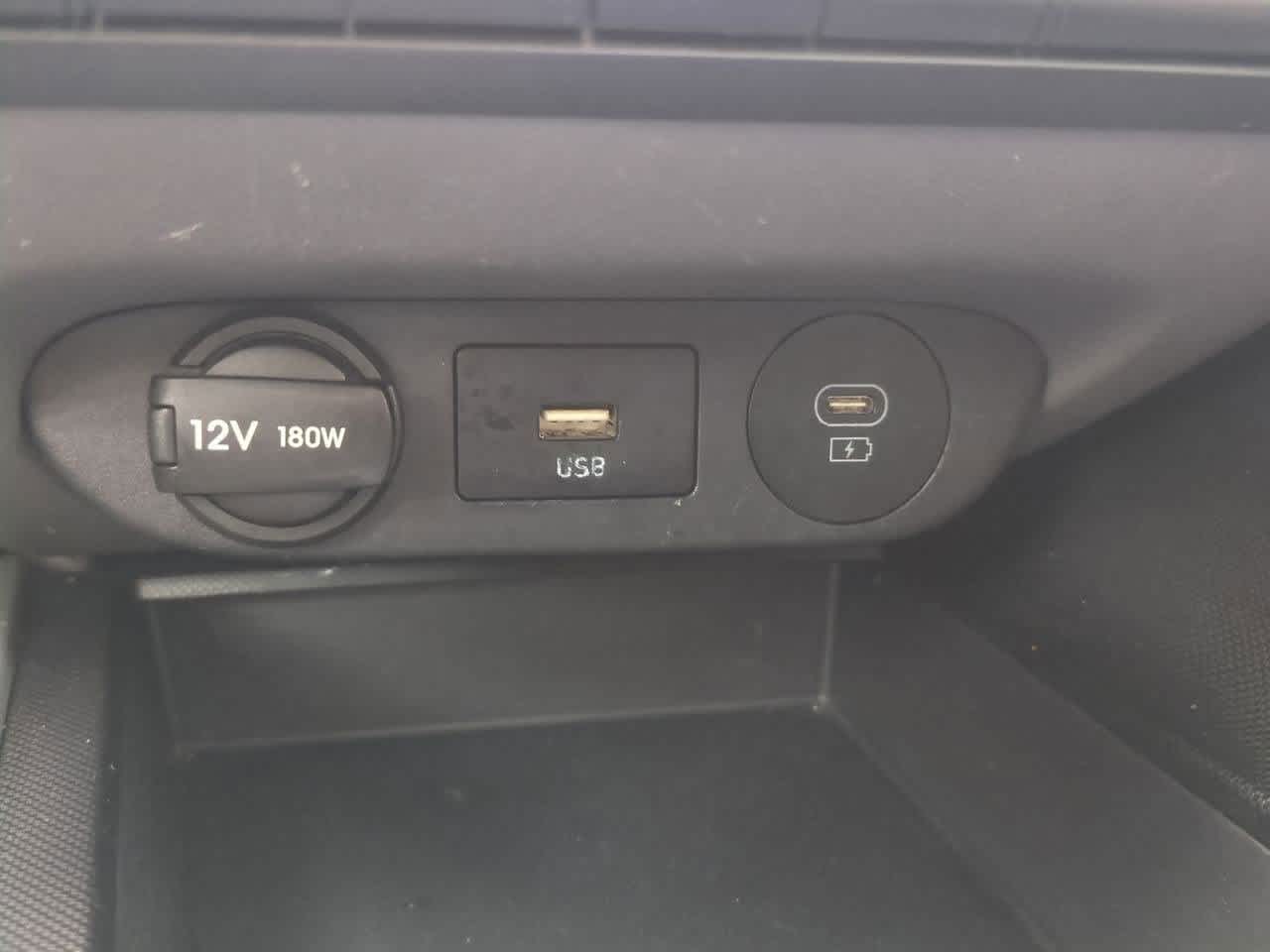 Thumbnail: 2024 Hyundai Elantra - 29