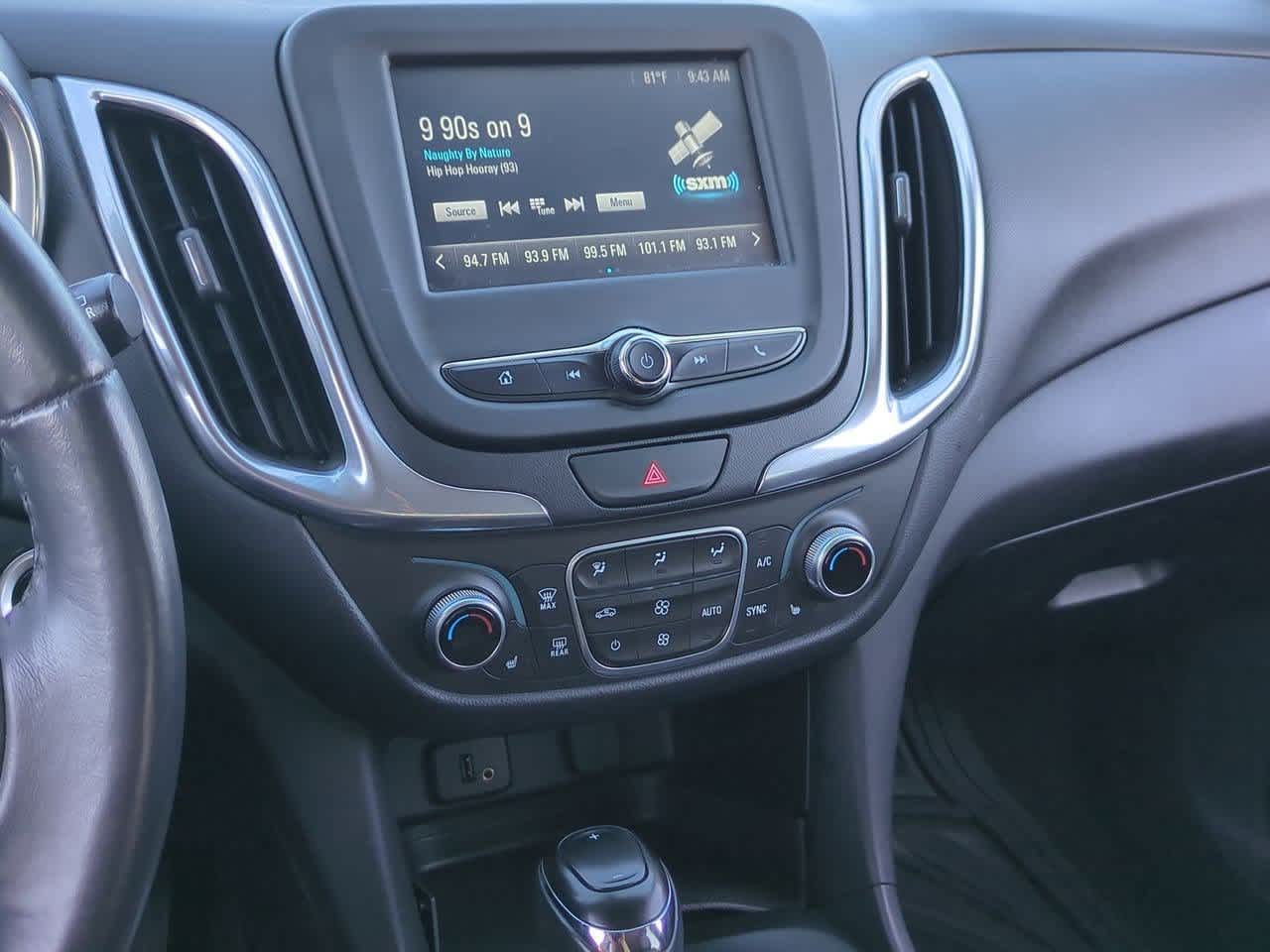 Thumbnail: 2018 Chevrolet Equinox - 26