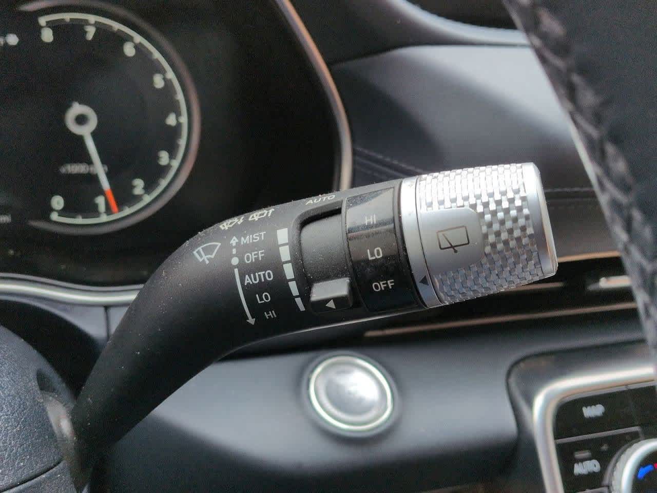 Thumbnail: 2022 Genesis GV80 - 26