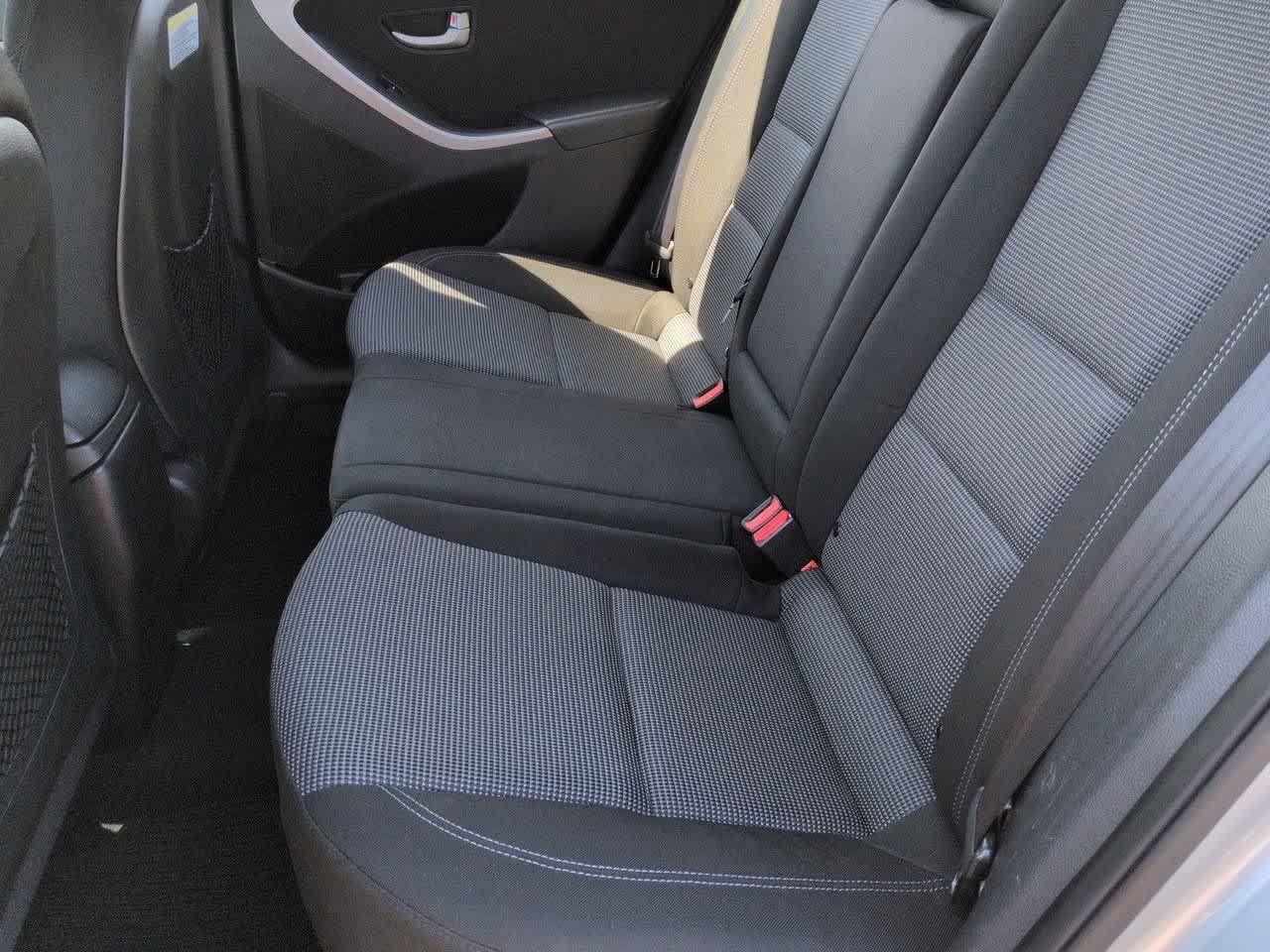 Thumbnail: 2014 Hyundai Elantra - 21
