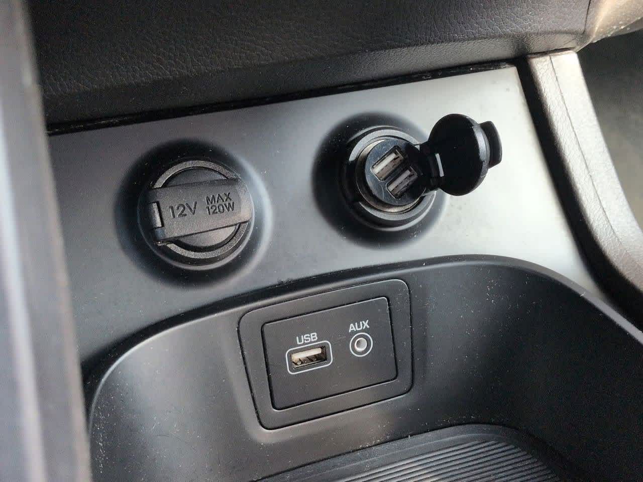 Thumbnail: 2017 Hyundai Santa Fe - 30