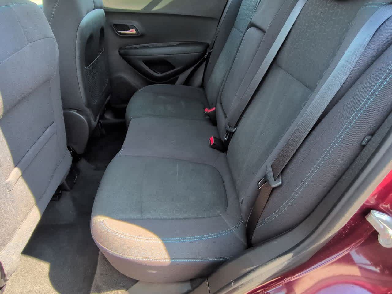 Thumbnail: 2016 Chevrolet Trax - 19