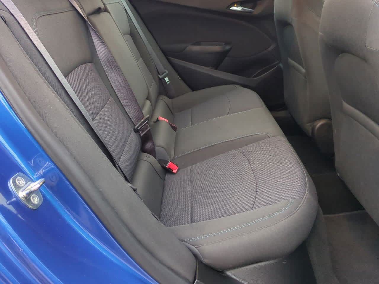 Thumbnail: 2017 Chevrolet Cruze - 19