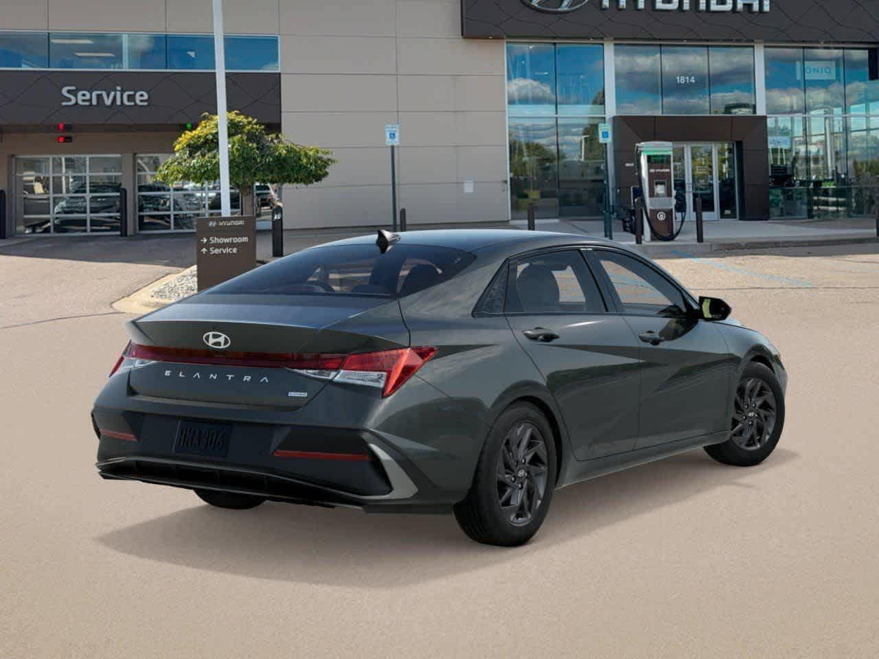 Thumbnail: 2026 Hyundai Elantra - 4