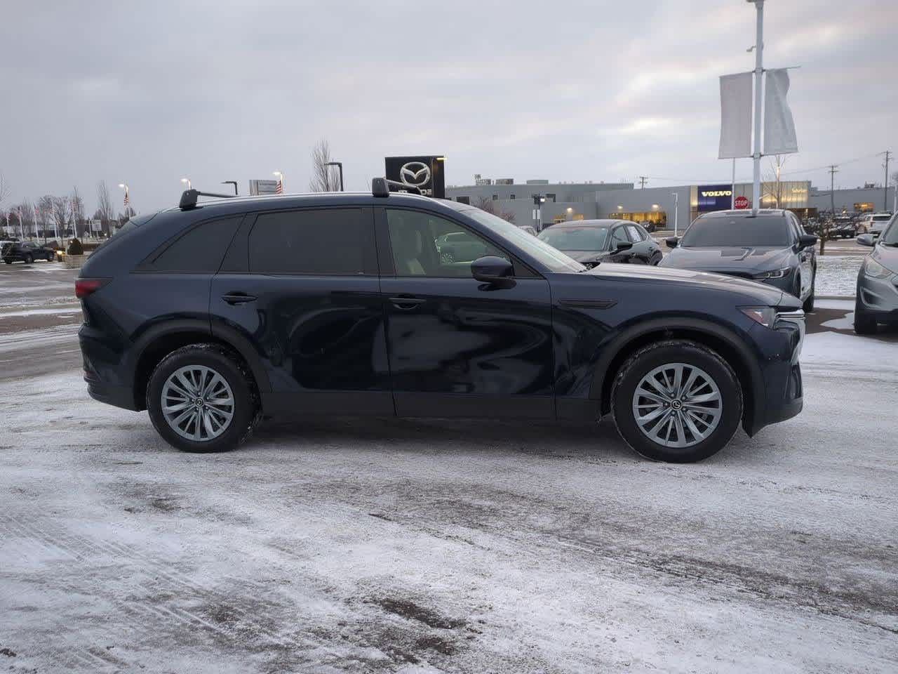 Thumbnail: 2024 Mazda CX-90 - 7