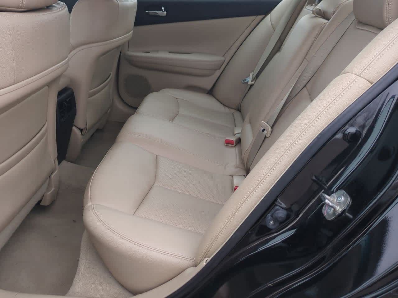 Thumbnail: 2014 Nissan Maxima - 19