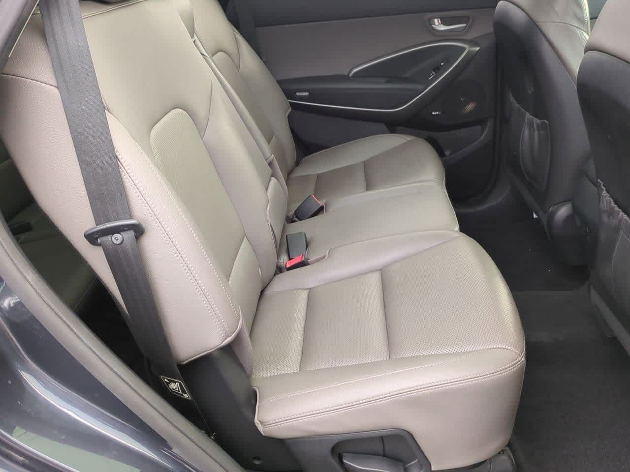 Thumbnail: 2017 Hyundai Santa Fe - 20