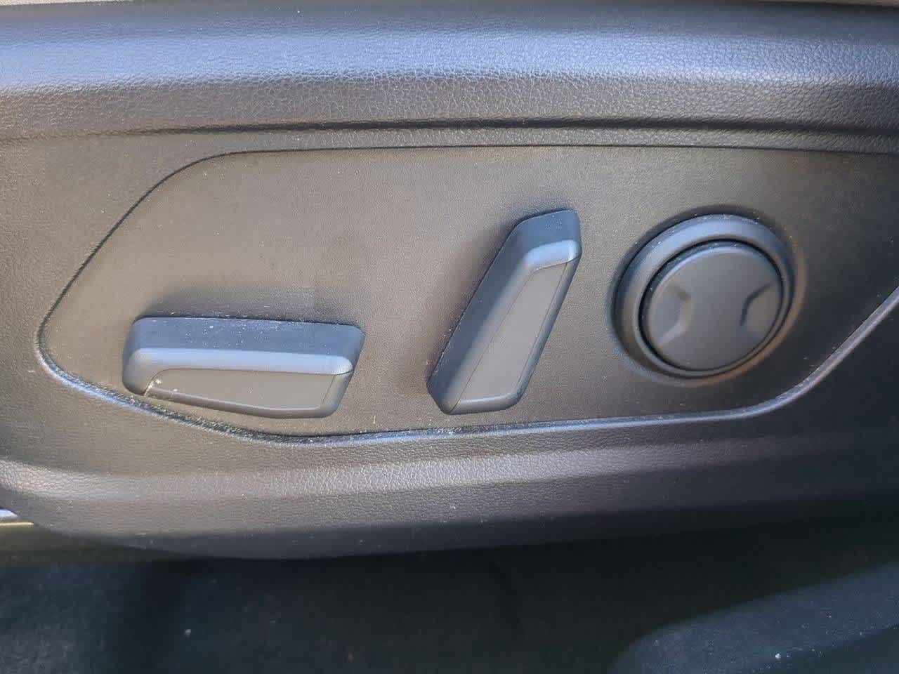 Thumbnail: 2023 Hyundai Tucson - 16