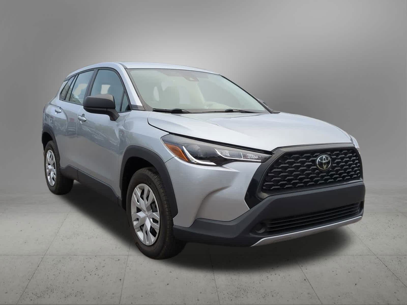 Thumbnail: 2022 Toyota Corolla Cross - 8