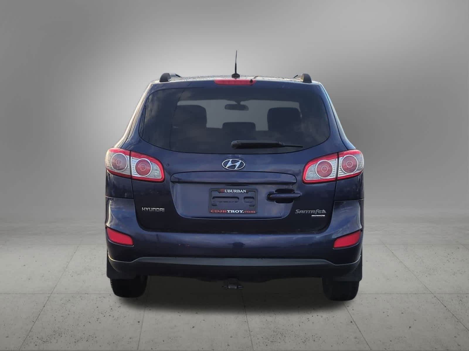 Thumbnail: 2010 Hyundai Santa Fe - 5