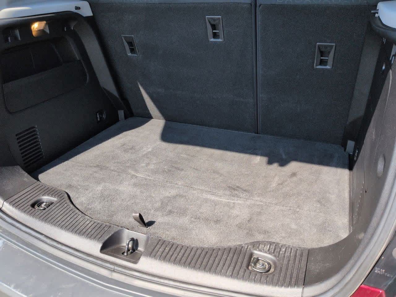 Thumbnail: 2016 Chevrolet Trax - 31