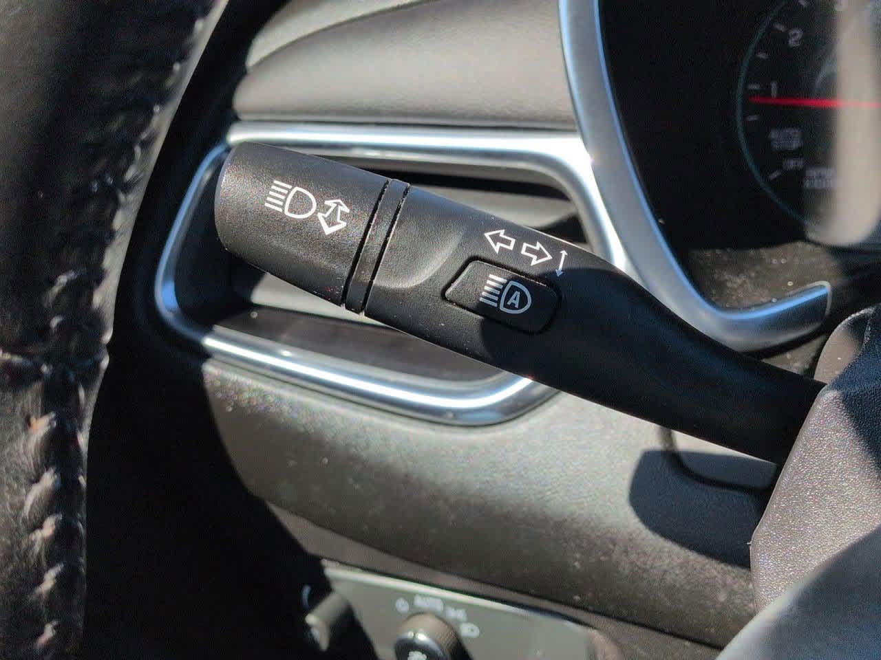Thumbnail: 2022 Chevrolet Equinox - 25