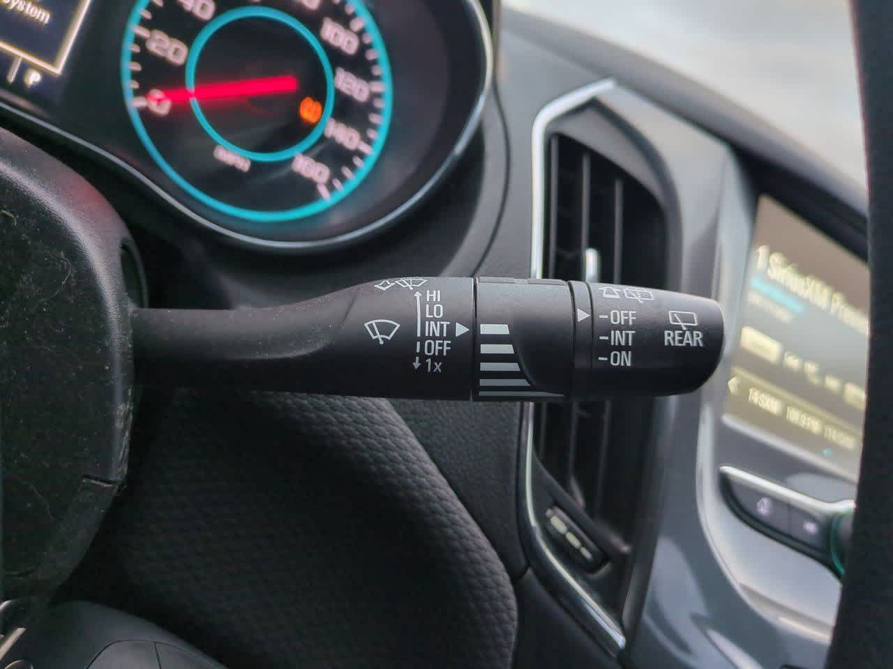 Thumbnail: 2017 Chevrolet Cruze - 24