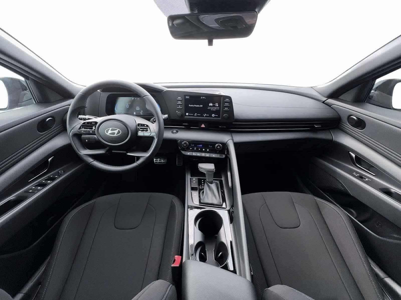 Thumbnail: 2026 Hyundai Elantra - 13