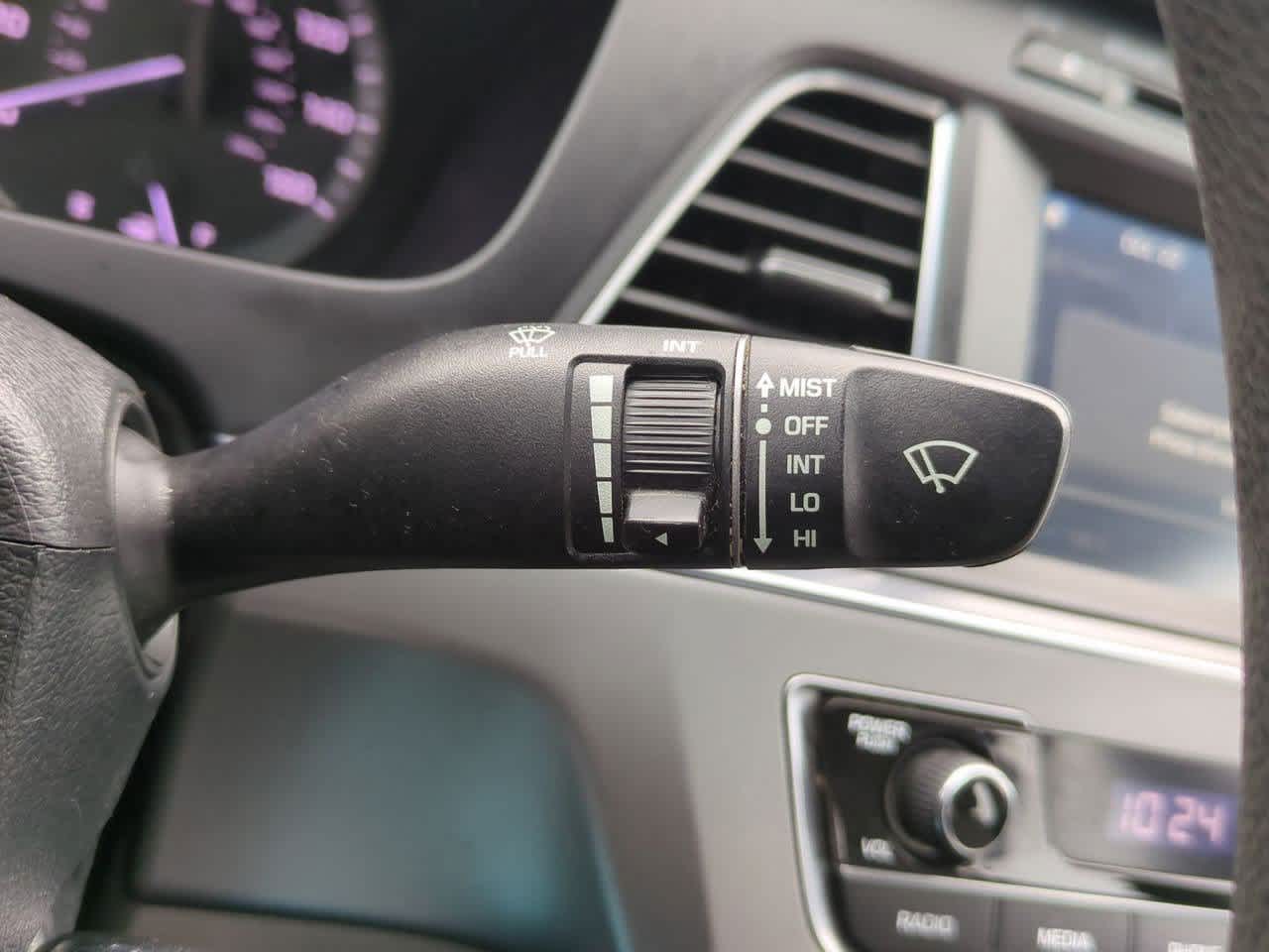 Thumbnail: 2017 Hyundai Sonata - 24