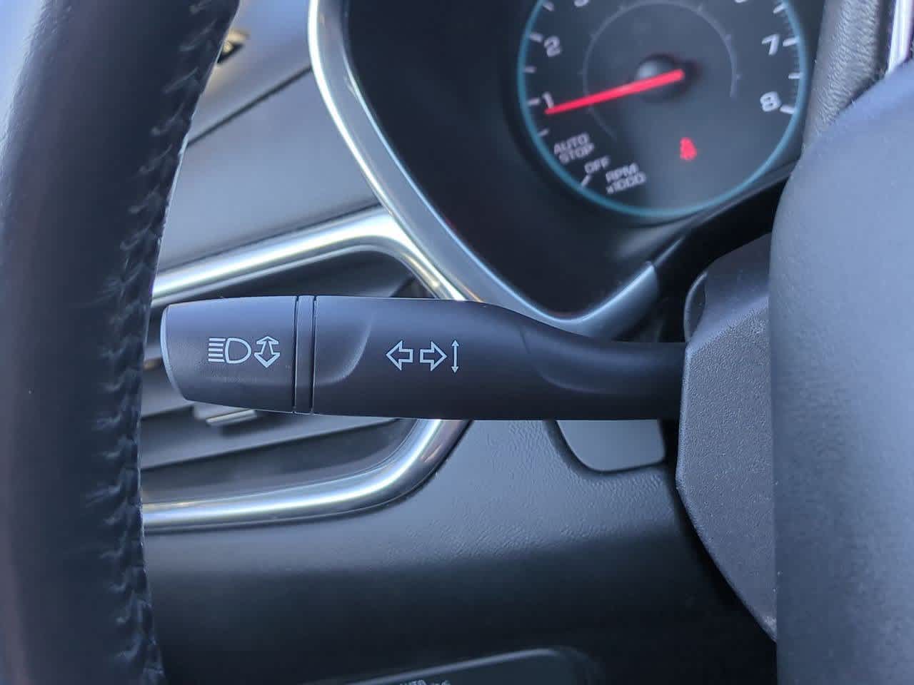 Thumbnail: 2018 Chevrolet Equinox - 25