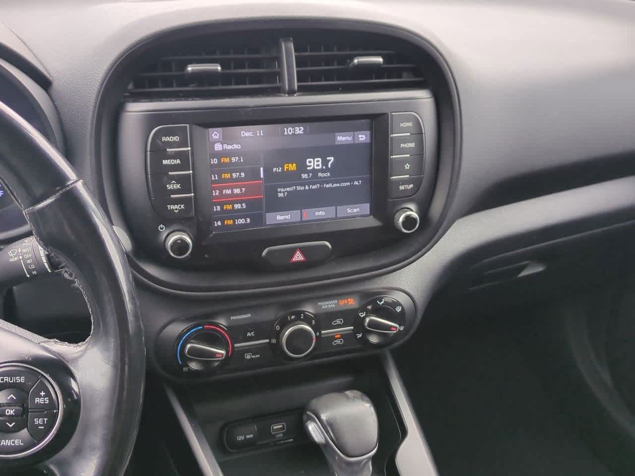 Thumbnail: 2020 Kia Soul - 26