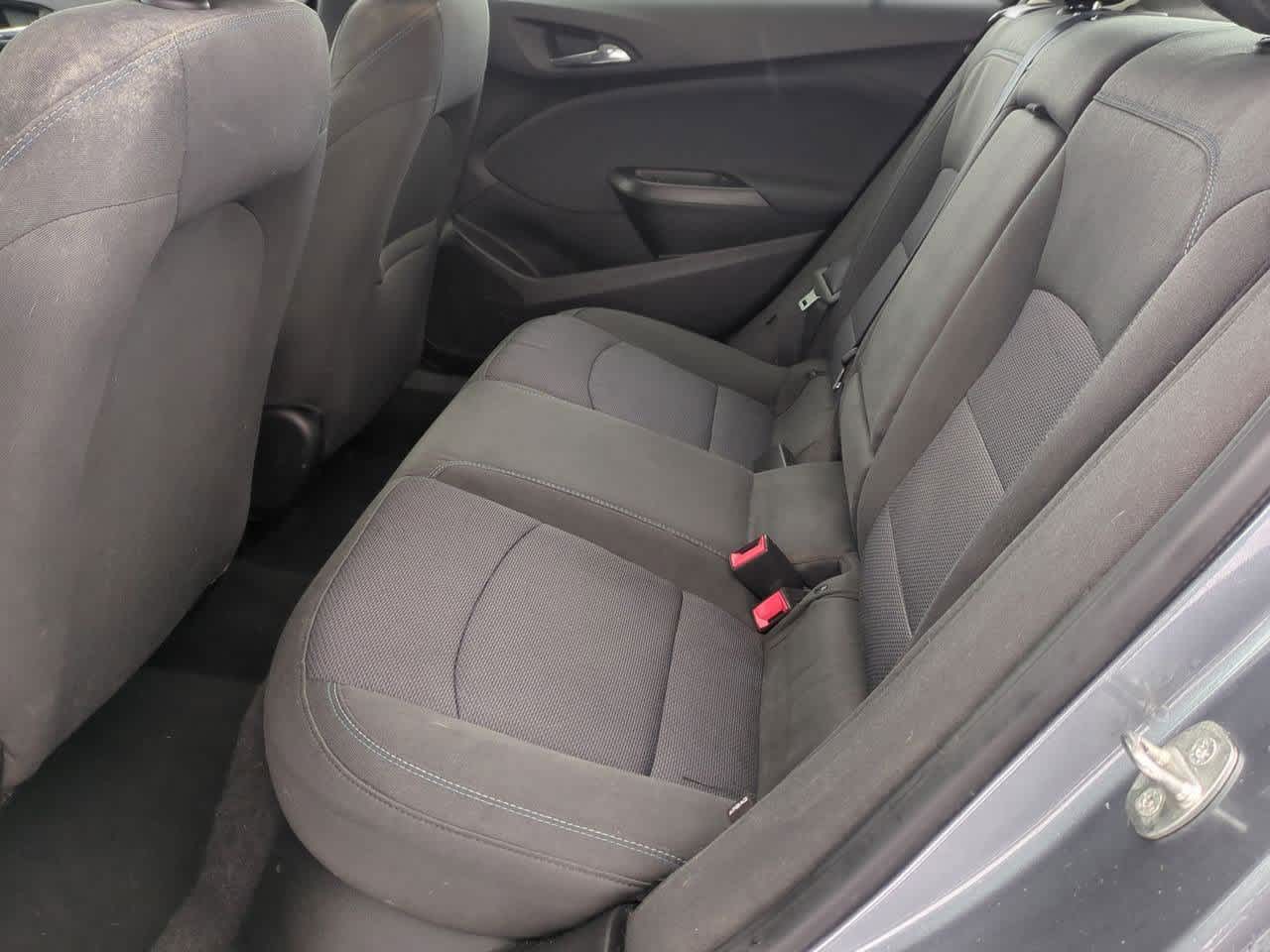 Thumbnail: 2018 Chevrolet Cruze - 18