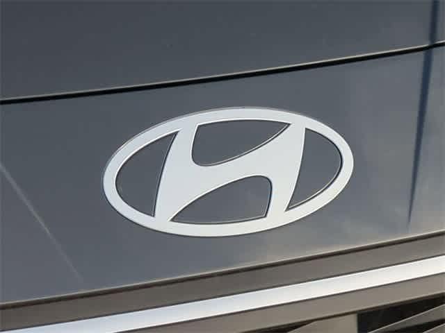 Thumbnail: 2024 Hyundai Elantra - 10