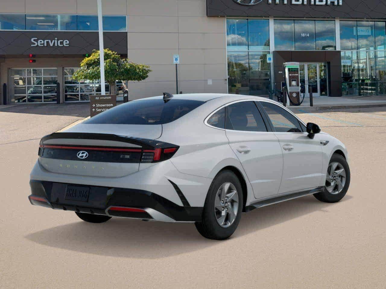 Thumbnail: 2026 Hyundai Sonata - 4