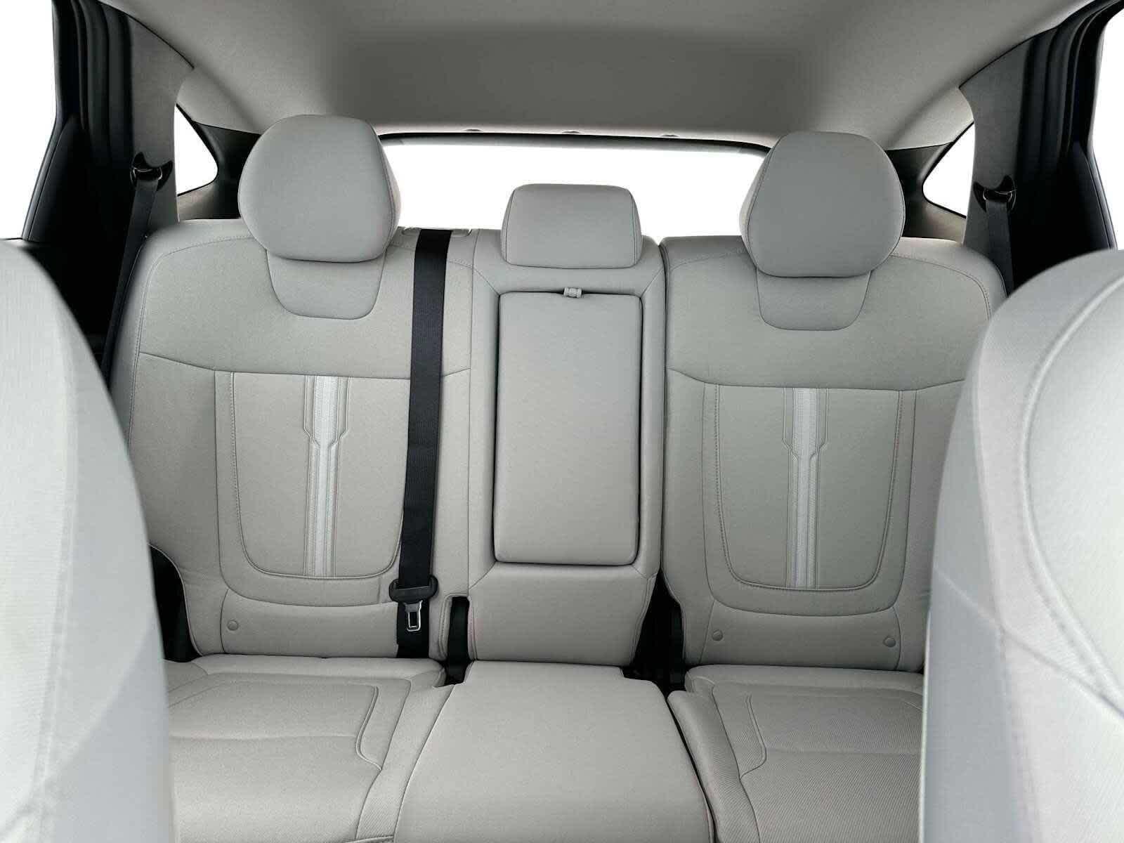 Thumbnail: 2025 Hyundai Tucson - 16