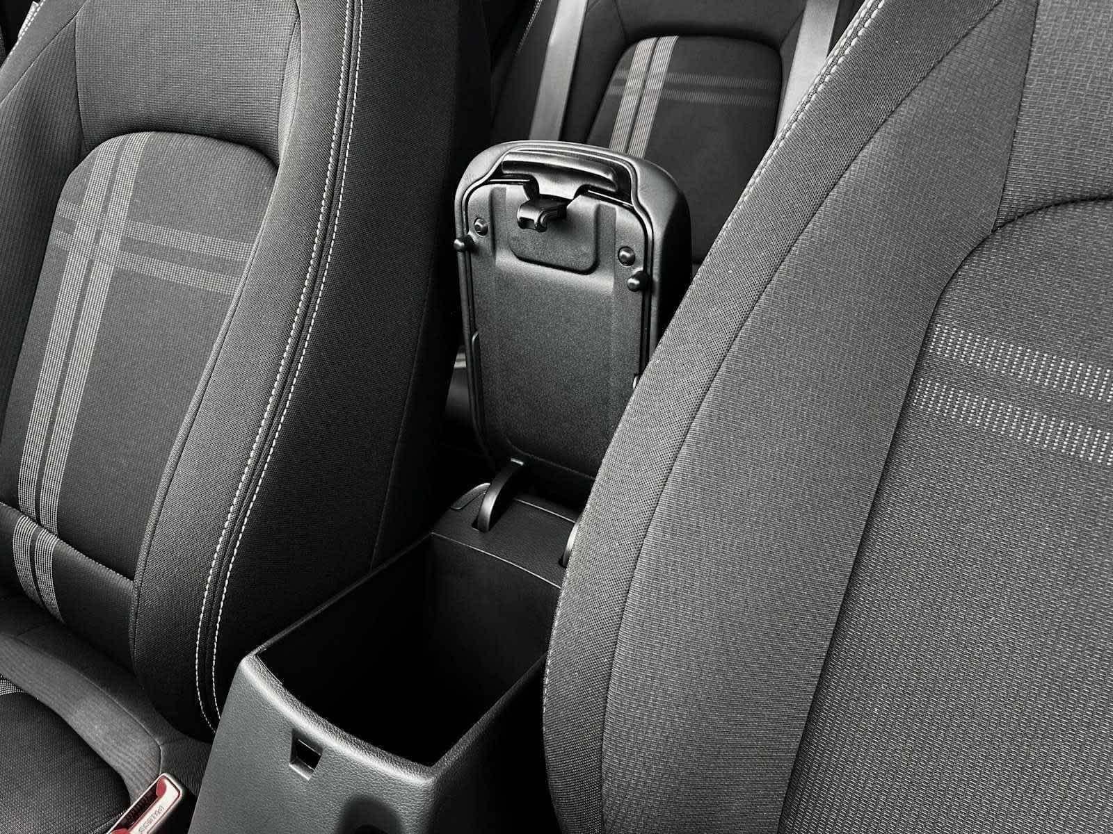 Thumbnail: 2025 Hyundai Venue - 18