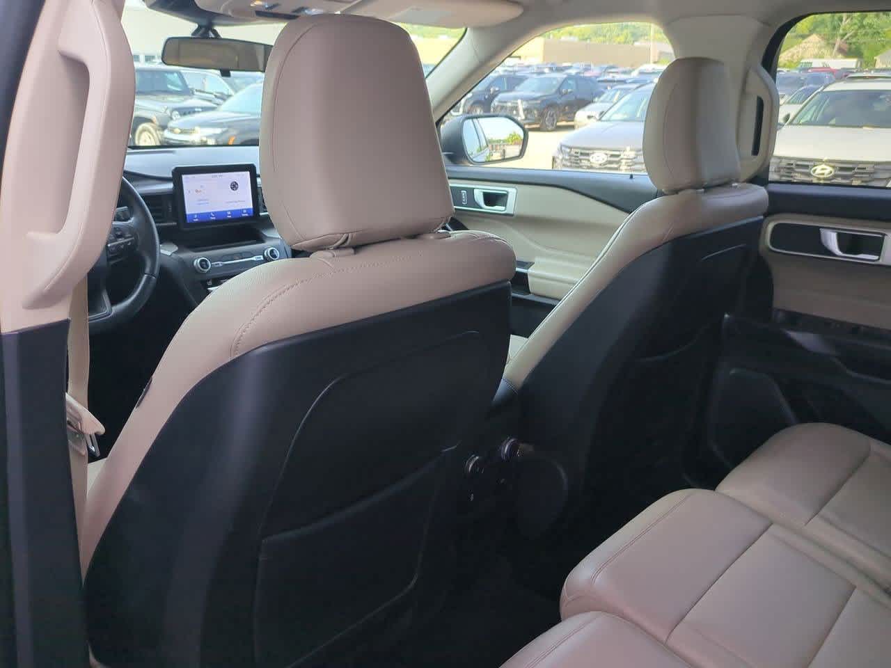 Thumbnail: 2020 Ford Explorer - 17