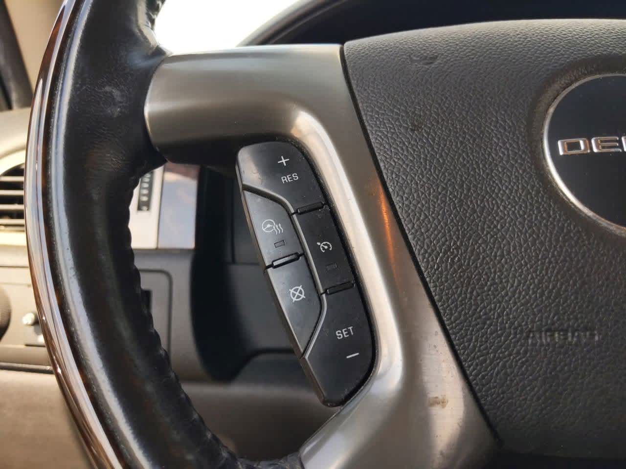 Thumbnail: 2012 GMC Yukon - 24