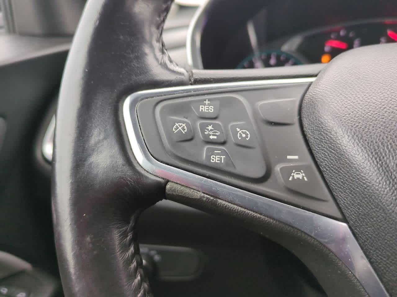 Thumbnail: 2019 Chevrolet Equinox - 22